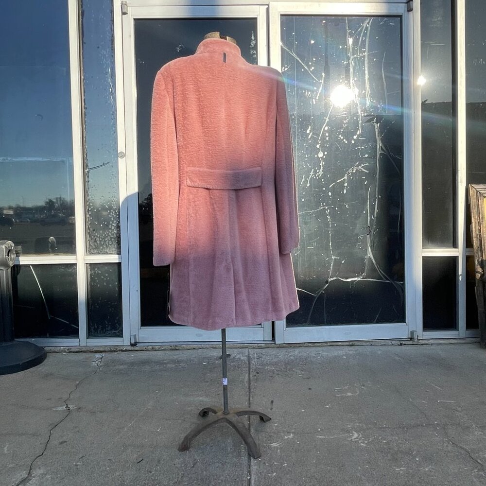 NWT Ladies Sz Large DKNY Plush Pink Outerwear/Coat - Picture 14 of 16